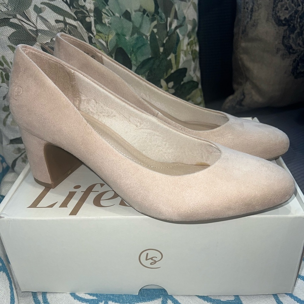 Life Stride Suede Heels